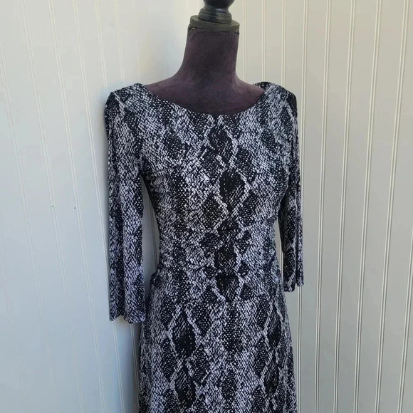 Enfocus Studio Womens Dress Snake White Black Print Fit Flare 3/4 Stretch Sz 4 - Picture 4 of 9